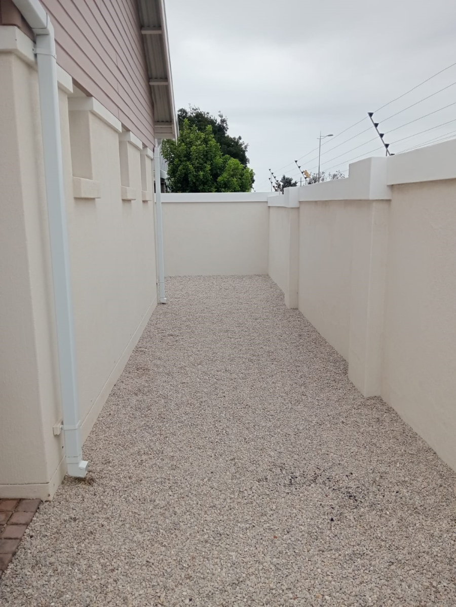 To Let 3 Bedroom Property for Rent in Fountains Estate Eastern Cape